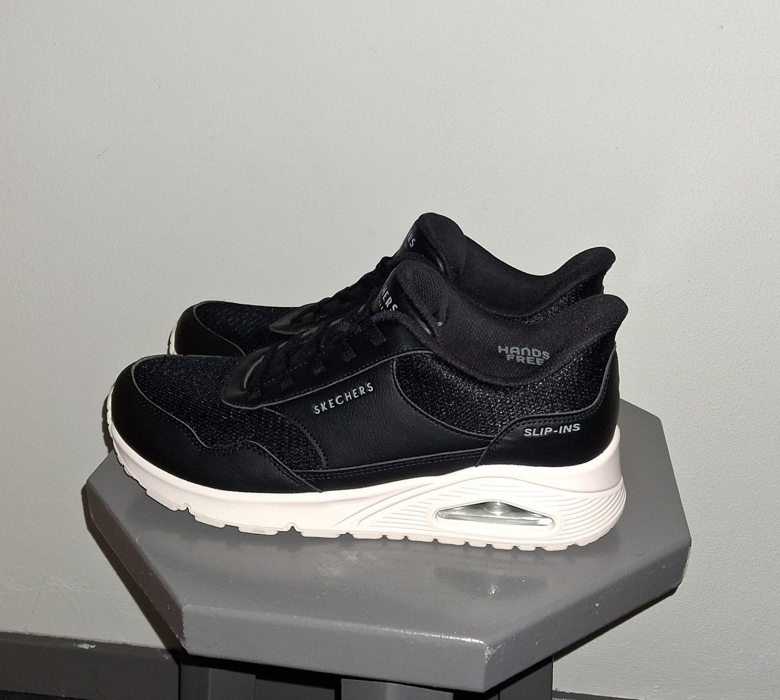 Nieuwe SKECHERS UNO BANKSIA slip in maat 39., Zwart, Nieuw, Ophalen of Verzenden, Sneakers of Gympen