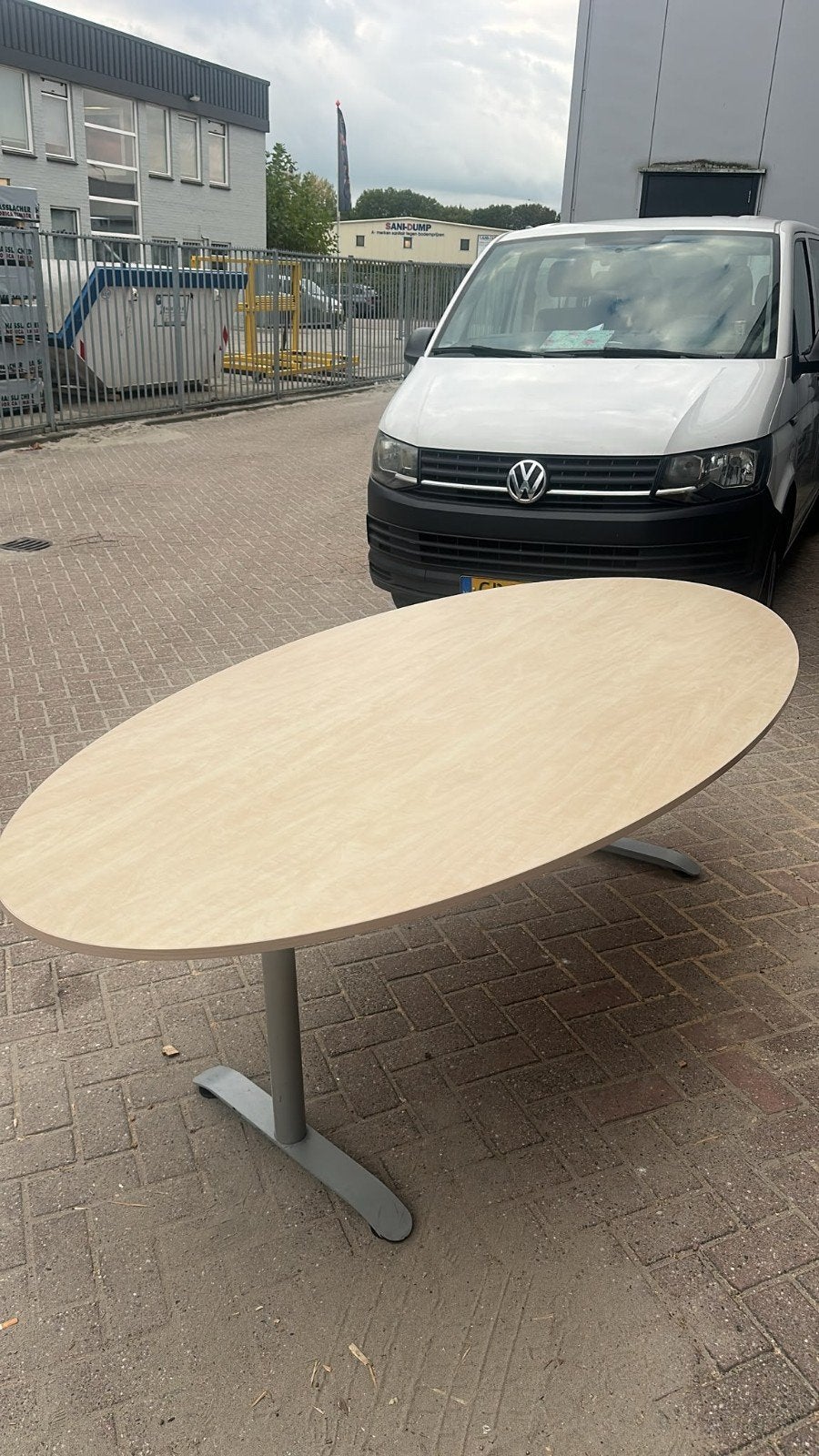 Mooie ovale tafel - 240cm lang, 74cm hoog, Ophalen, Gebruikt, 100 tot 150 cm, 200 cm of meer