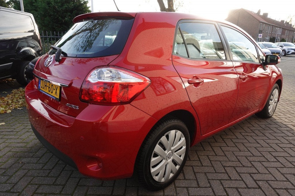 Toyota AURIS 1.6 COMFORT Clima  (Onverwoestbaar !!!), Euro 5, Gebruikt, 4 cilinders, 132 pk