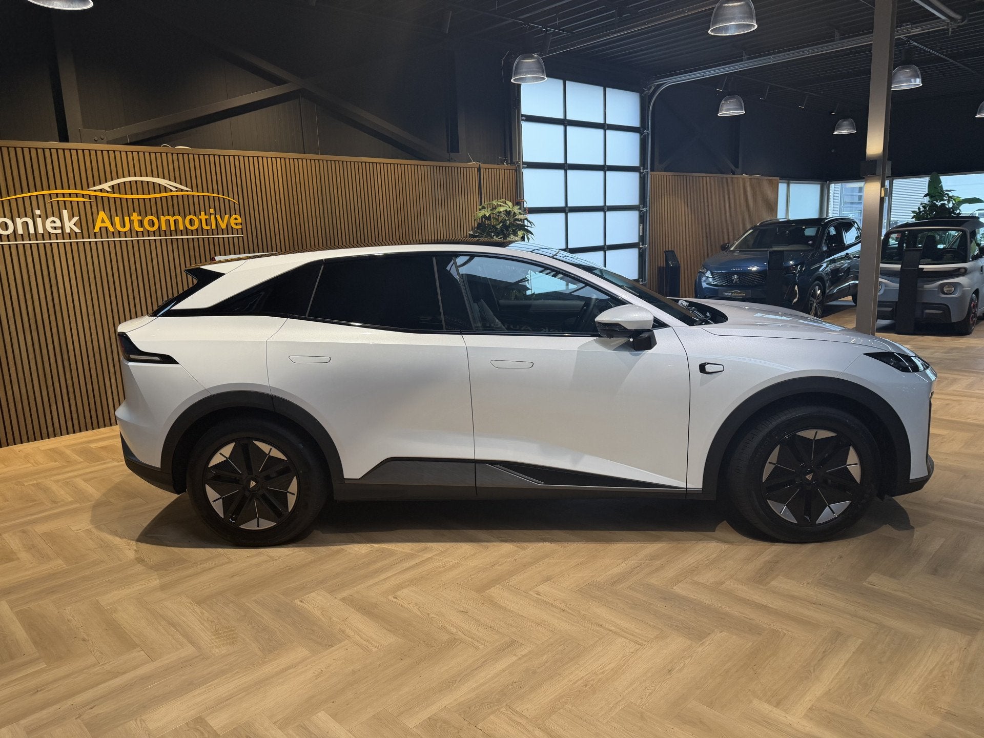 Changan Deepal S07 Max 79.97 kWh | Nieuwe Auto | Full option, Auto's, Automaat, Achterwielaandrijving, Gebruikt, Verwarmde buitenspiegels