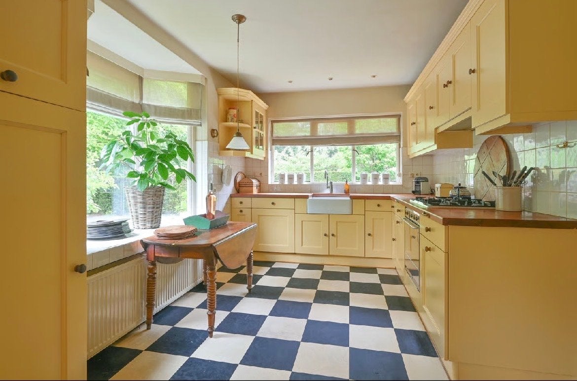 Landelijke gele keuken incl. apparatuur - Hilversum, Ophalen, Gebruikt, Geel, Hoekkeuken