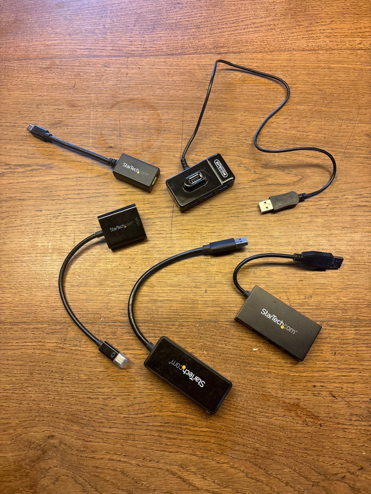 StarTech Adapters en Sitecom USB Hub - Diverse Set, Ophalen of Verzenden, Zo goed als nieuw
