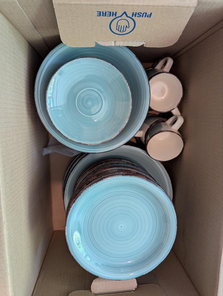 Compleet servies - 50 delen - turquoise/bruin, Ophalen, Keramiek, Zo goed als nieuw, Overige stijlen