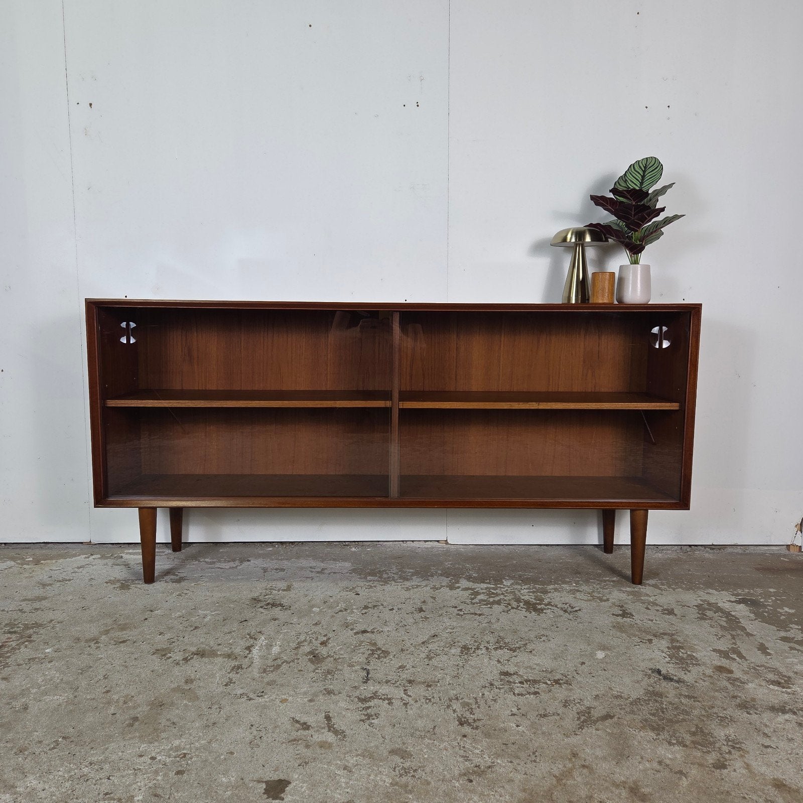 Rex Raab, Wilhelm Renz Varia-150 vintage sideboard vitrine, Huis en Inrichting, 150 tot 200 cm, Teakhout, 25 tot 50 cm, Nvt