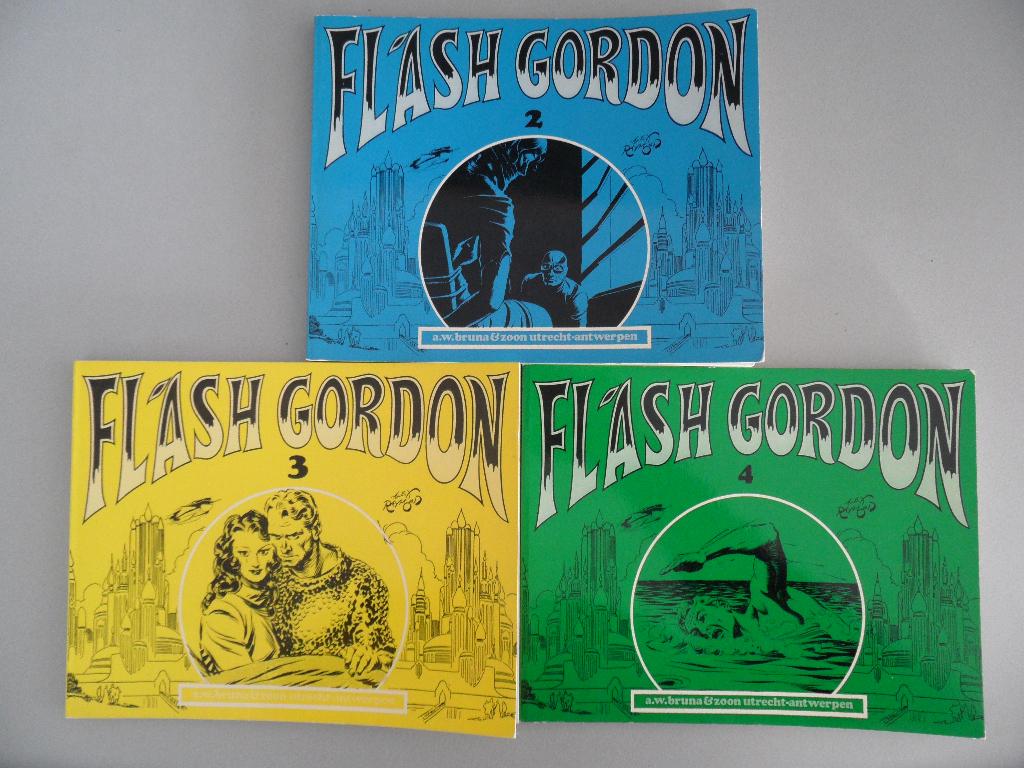 Flash Gordon. Nr 2, 3 en 4., Boeken, Stripboeken, Meerdere stripboeken, Ophalen of Verzenden, Gelezen