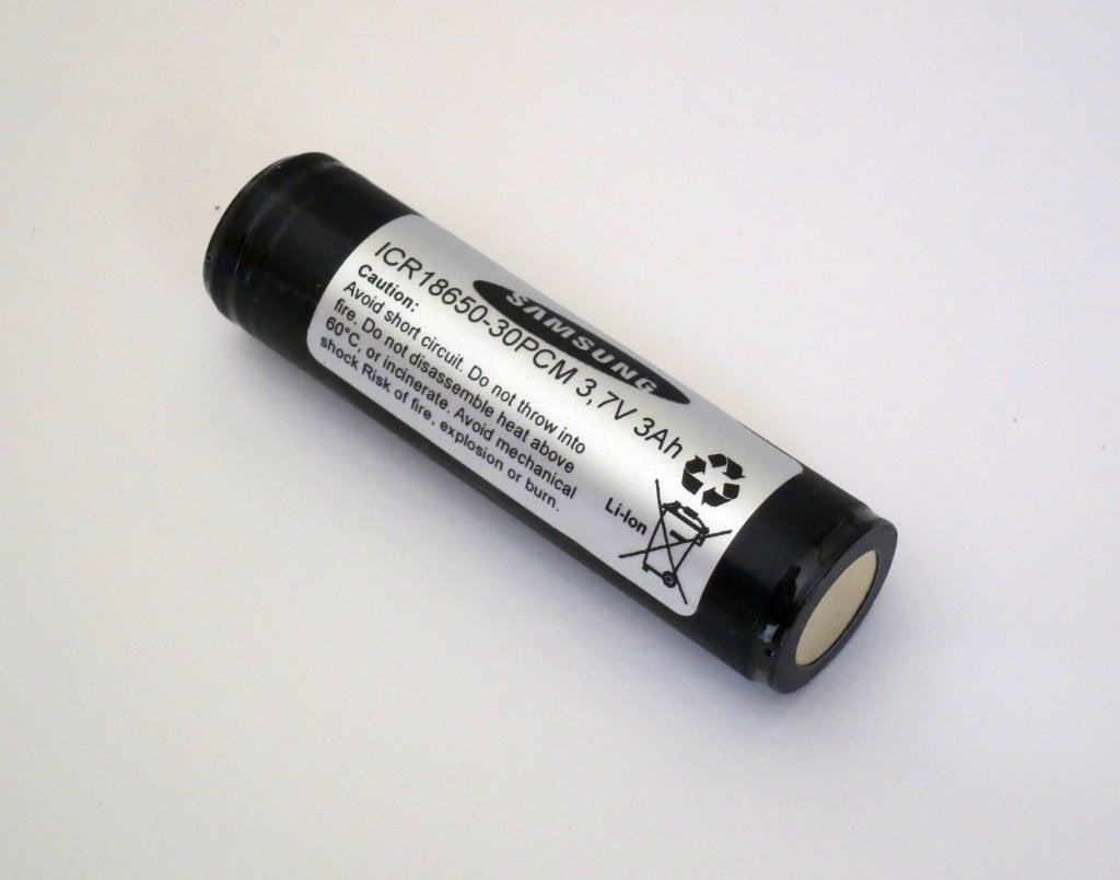 Samsung 18650 Li-ion met beveiliging ICR1865030PCM 3Ah nieuw, Ophalen of Verzenden, Nieuw, Oplaadbaar