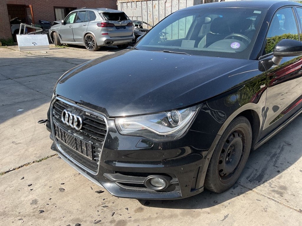 Voorkop Audi A1 Sportback (8XA/8XF) 2012 8X0807109C, Auto-onderdelen, Gebruikt, Auto-Union-Straße  1, Ingolstadt 85057, , Duitsland