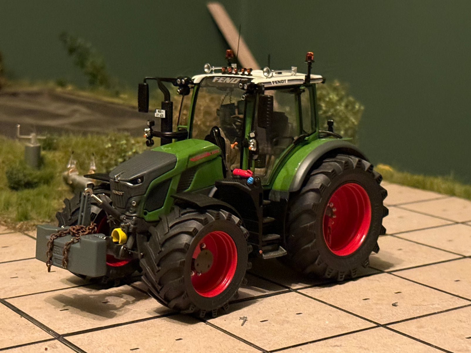Fendt 620 UH 1:32 verbouwd, Ophalen of Verzenden, Zo goed als nieuw, Tractor of Landbouw, Universal Hobbies