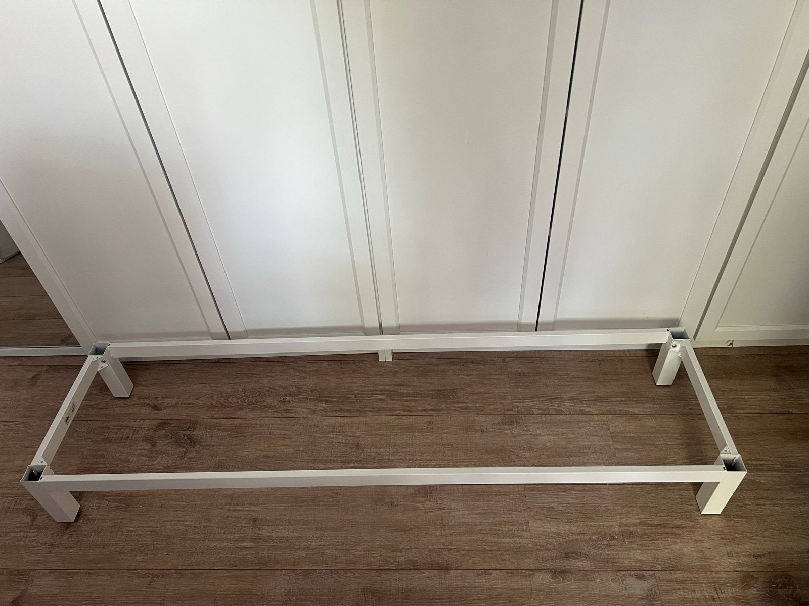 Onderstel voor IKEA Kallax 4-vaks breed (wit), Huis en Inrichting, Ophalen, Zo goed als nieuw