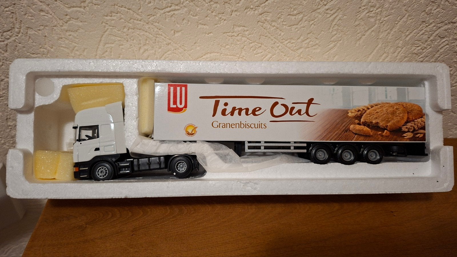 Lion Toys Scania Lu Time Out, Ophalen of Verzenden, Zo goed als nieuw, Bus of Vrachtwagen, Lion Toys