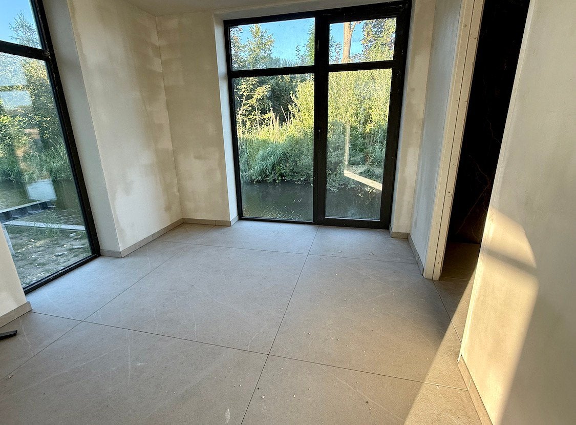 Ruim 60m2 DEKTON ADIA tegels 142x142cm 8mm dik! Was €338pst!, Ophalen, 60 cm of meer, Overige typen, Nieuw