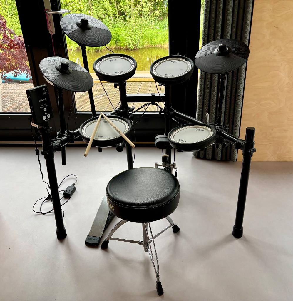 Electrisch drumstel Roland TD-1, Ophalen, Zo goed als nieuw, Roland, Elektronisch