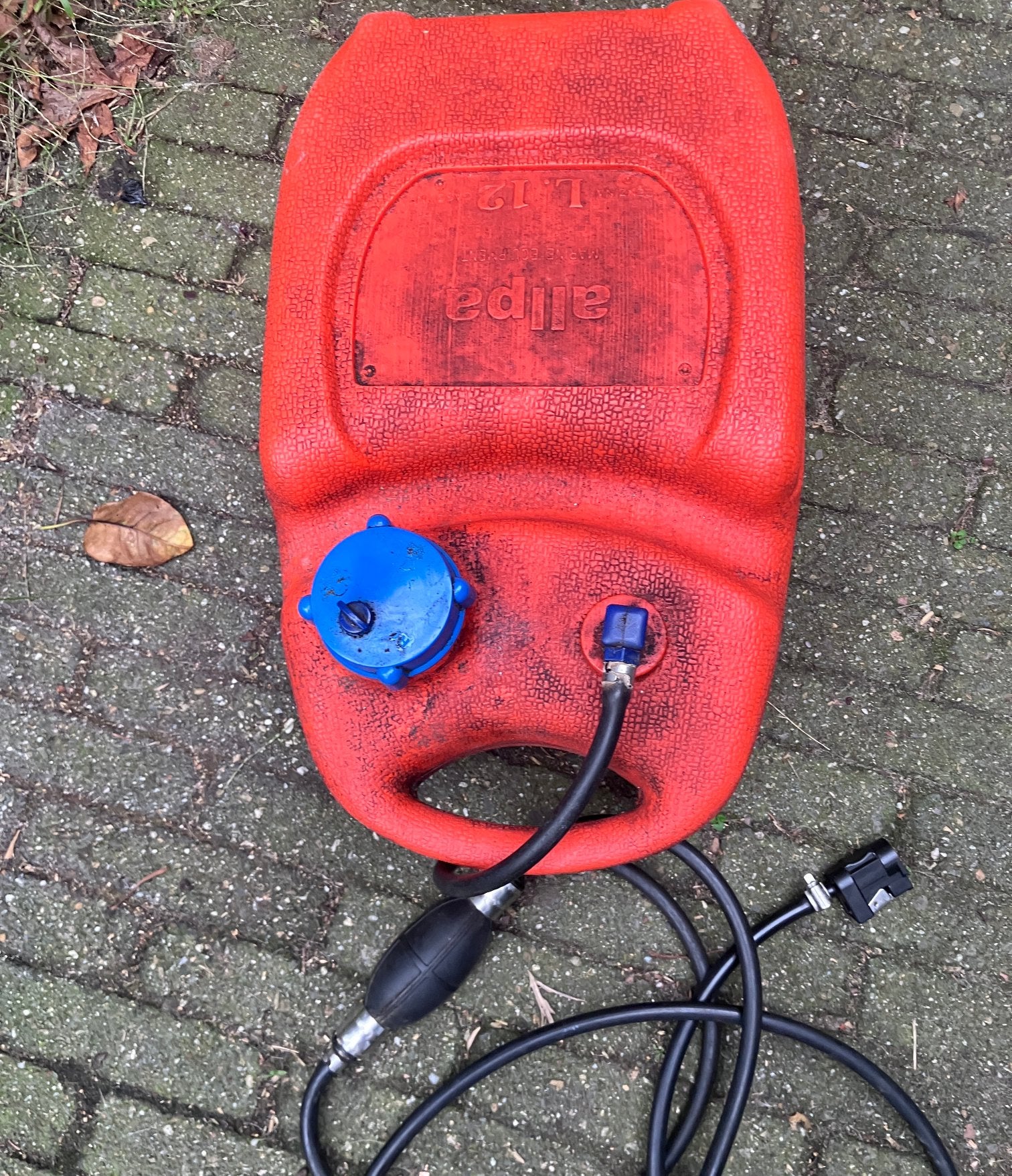 Allpa Benzine tank 12 l voor buitenboordmotoren, Watersport en Boten, Ophalen of Verzenden, Gebruikt, Motor en Techniek, Motorboot