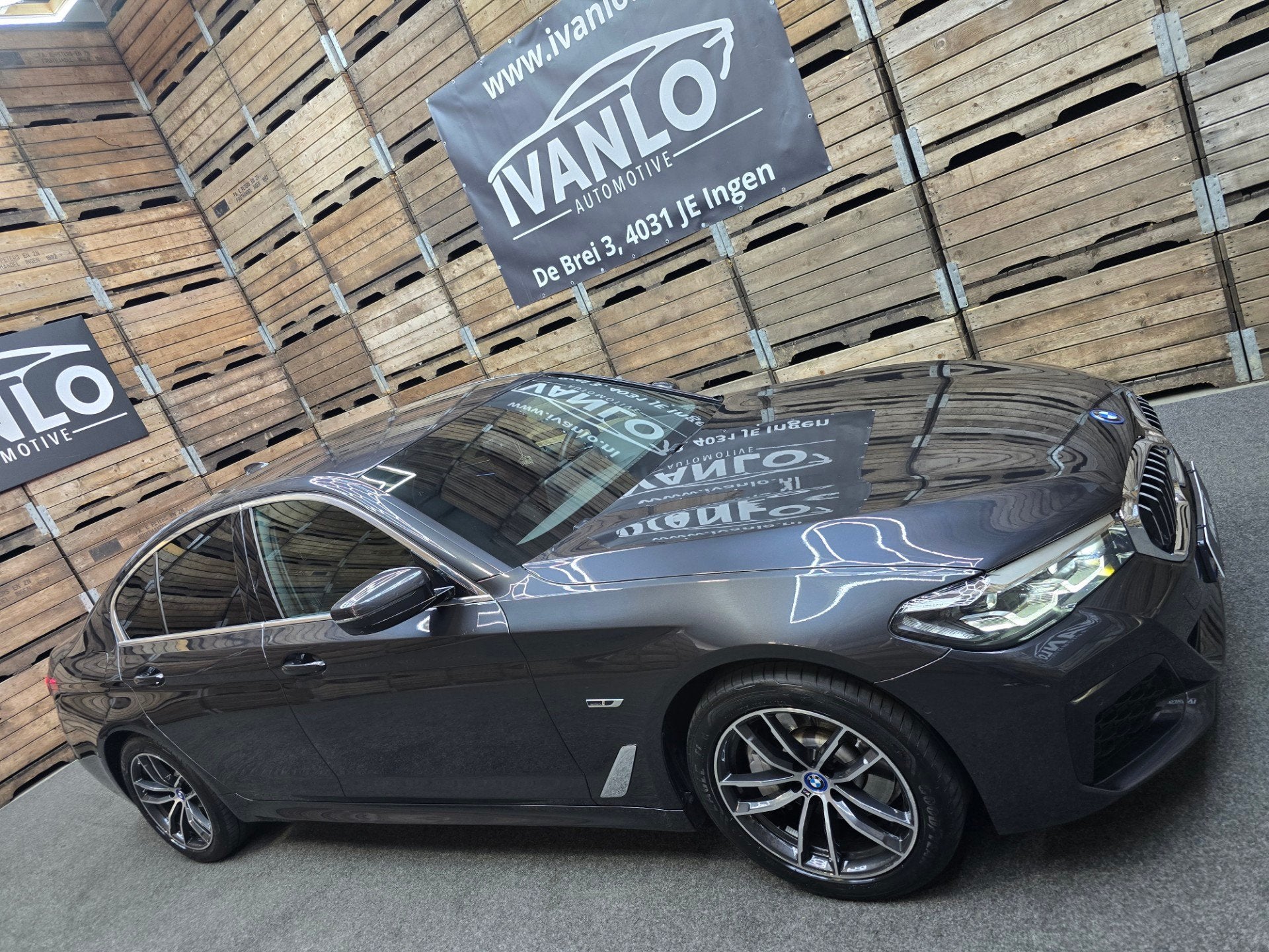 Foto 16 van BMW 5-serie 530e Business Edition Plus HUD Navi LED Memory s