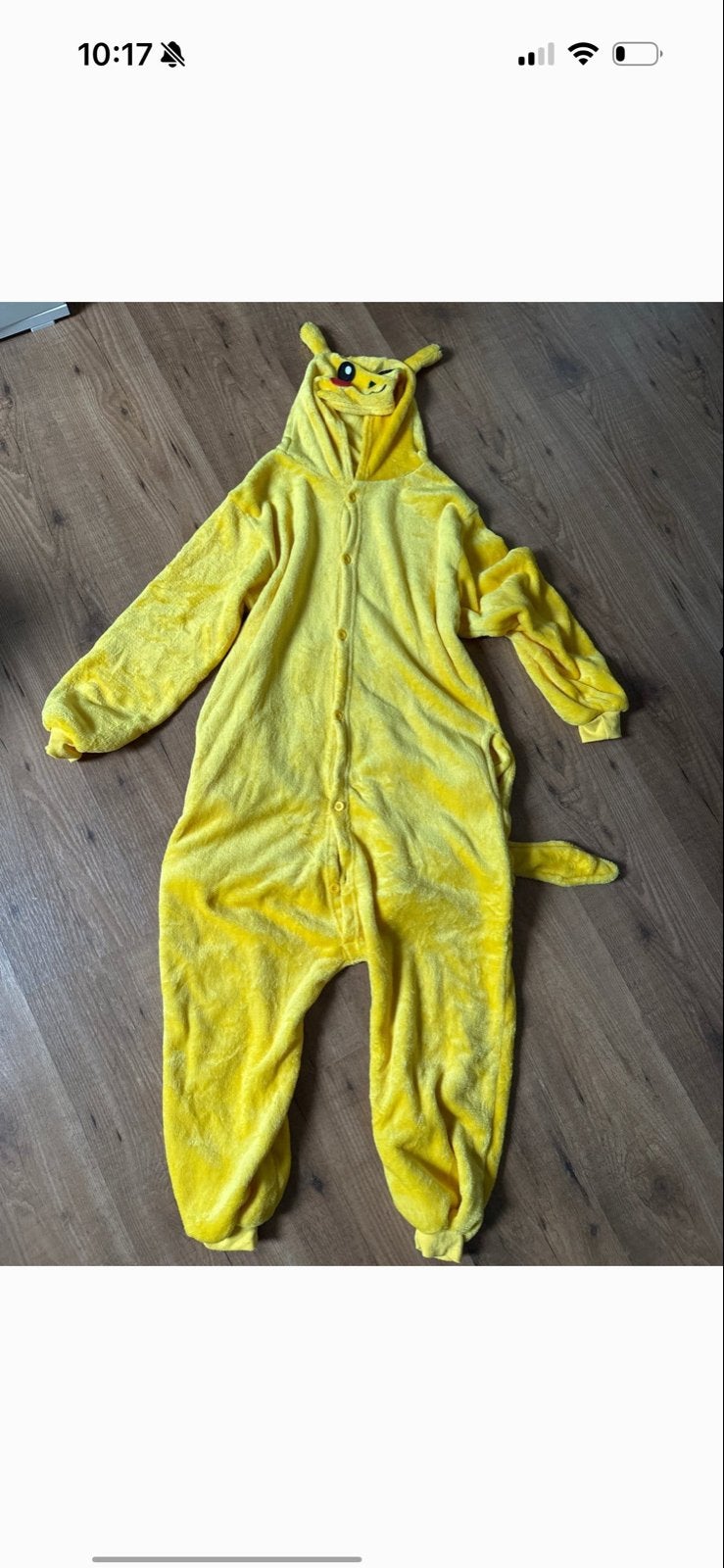 Pikachu Onesie - Comfortabel en Leuk Kostuum bijna gratis, Ophalen of Verzenden, Gebruikt, 146 t/m 152, Jongen of Meisje