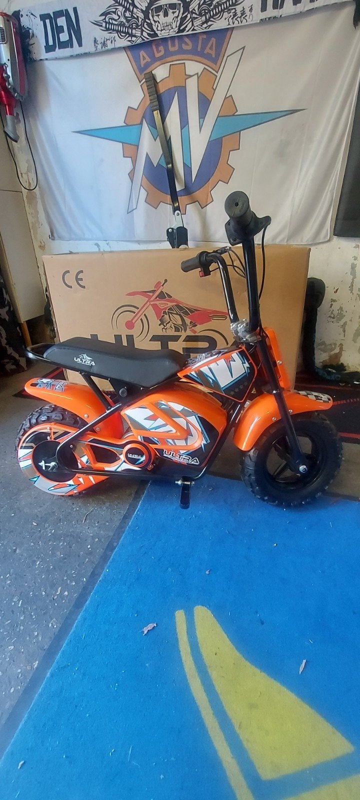 Nieuwe Ultra Dirtbike - Elektrisch met zijwieltjes, Fietsen en Brommers, Minibikes, Midibikes en Pitbikes, Ultra, Nieuw, Ophalen of Verzenden