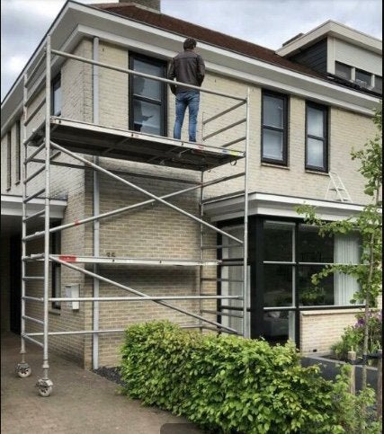 Altrex rolsteiger te huur 4 mtr. Hoog., Doe-het-zelf en Verbouw, Ophalen, Gebruikt, Rolsteiger of Kamersteiger, 2 tot 5 meter