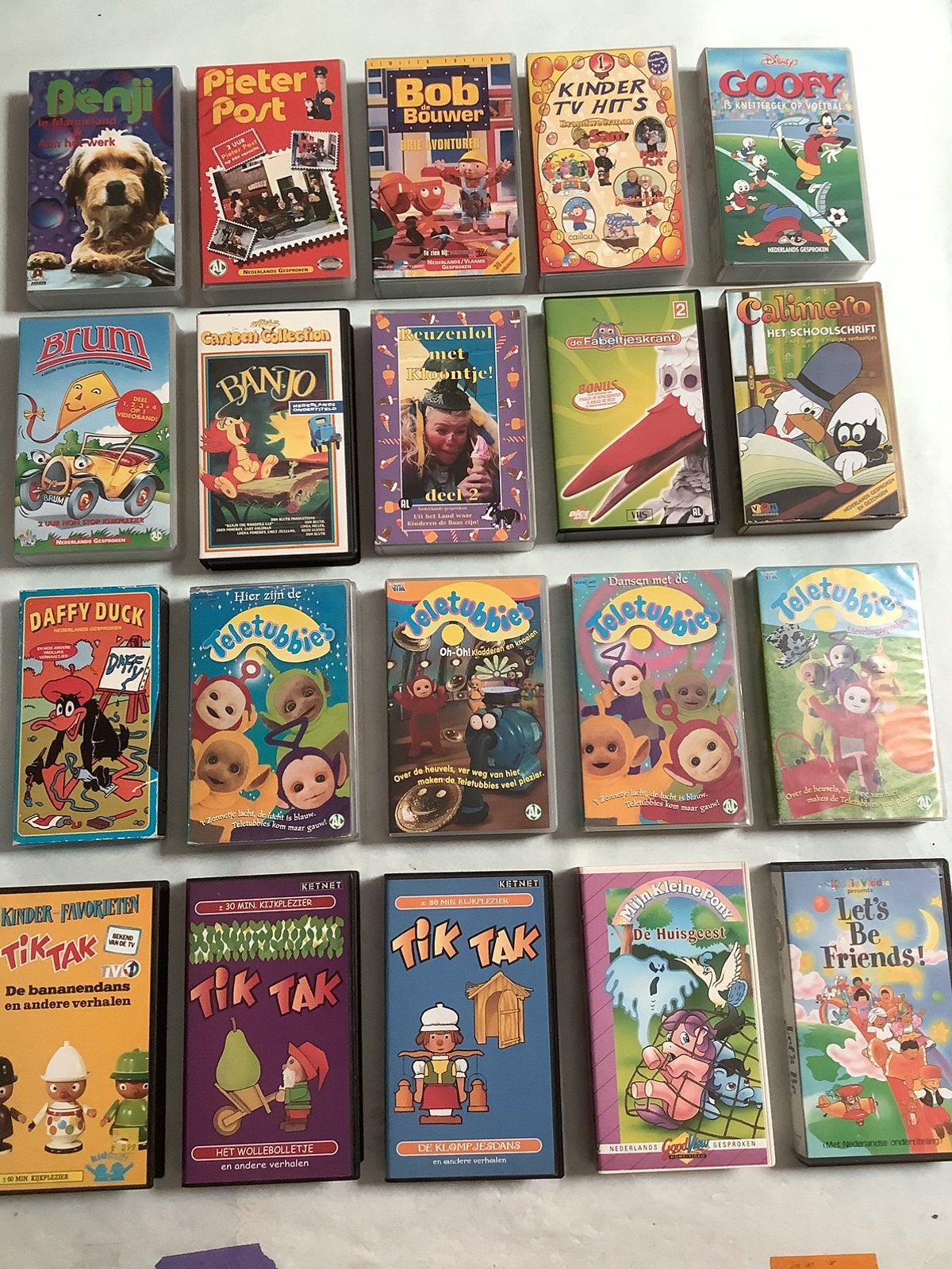 20 VHS  VIDEOBANDEN  kinderen, Ophalen of Verzenden, Zo goed als nieuw