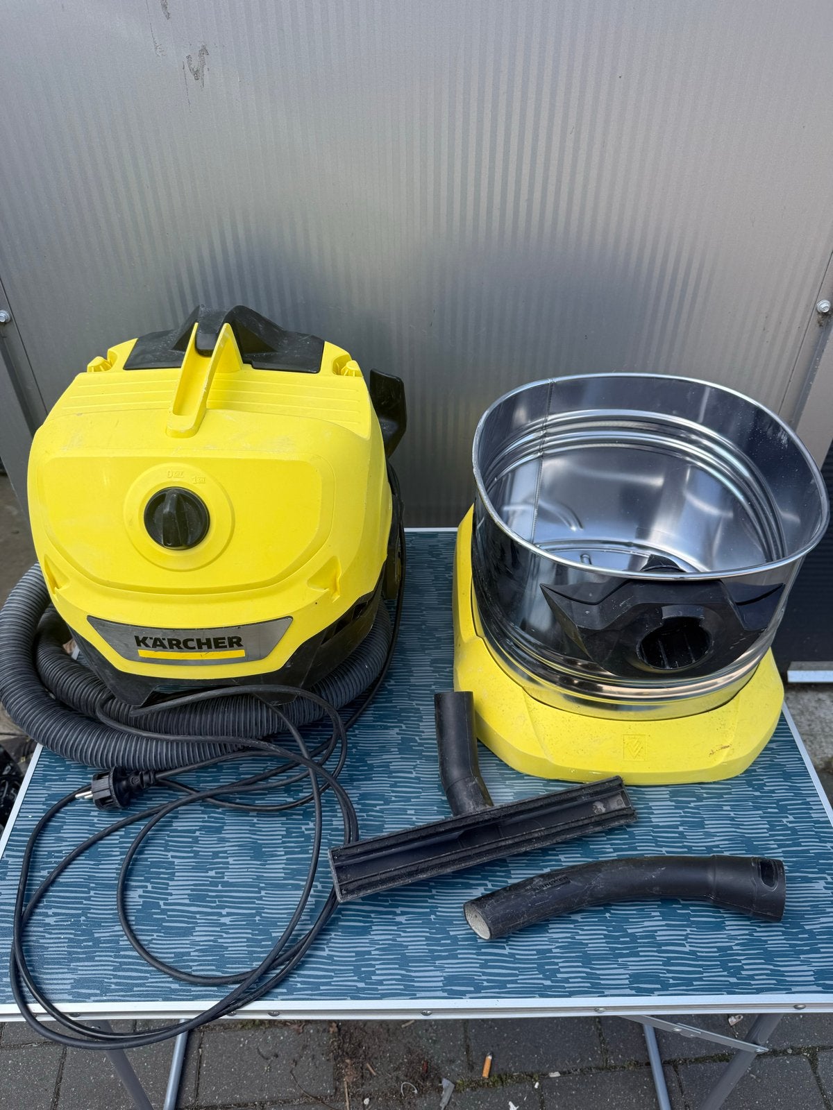 Kärcher WD 4 S Nat- en Droogzuiger - 1000W, 20L, Inclusief accessoires, Gebruikt, Kärcher, Ophalen of Verzenden