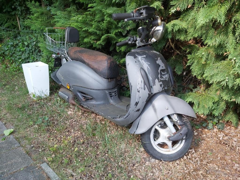 Snorscooter evt als Bromscooter: Znen, 2012, Ophalen of Verzenden, Gebruikt, Benzine, Overige merken