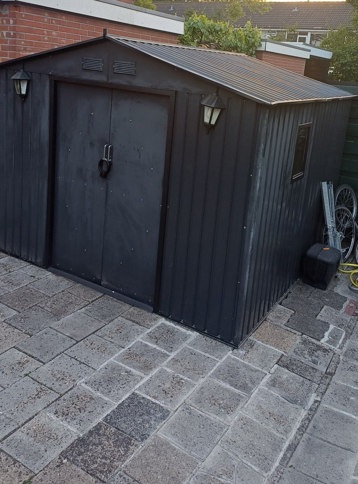 Fietsenberging Tuin-Huis Dubbele Schuif deuren, Ophalen, Gebruikt, Metaal, Fietsenberging