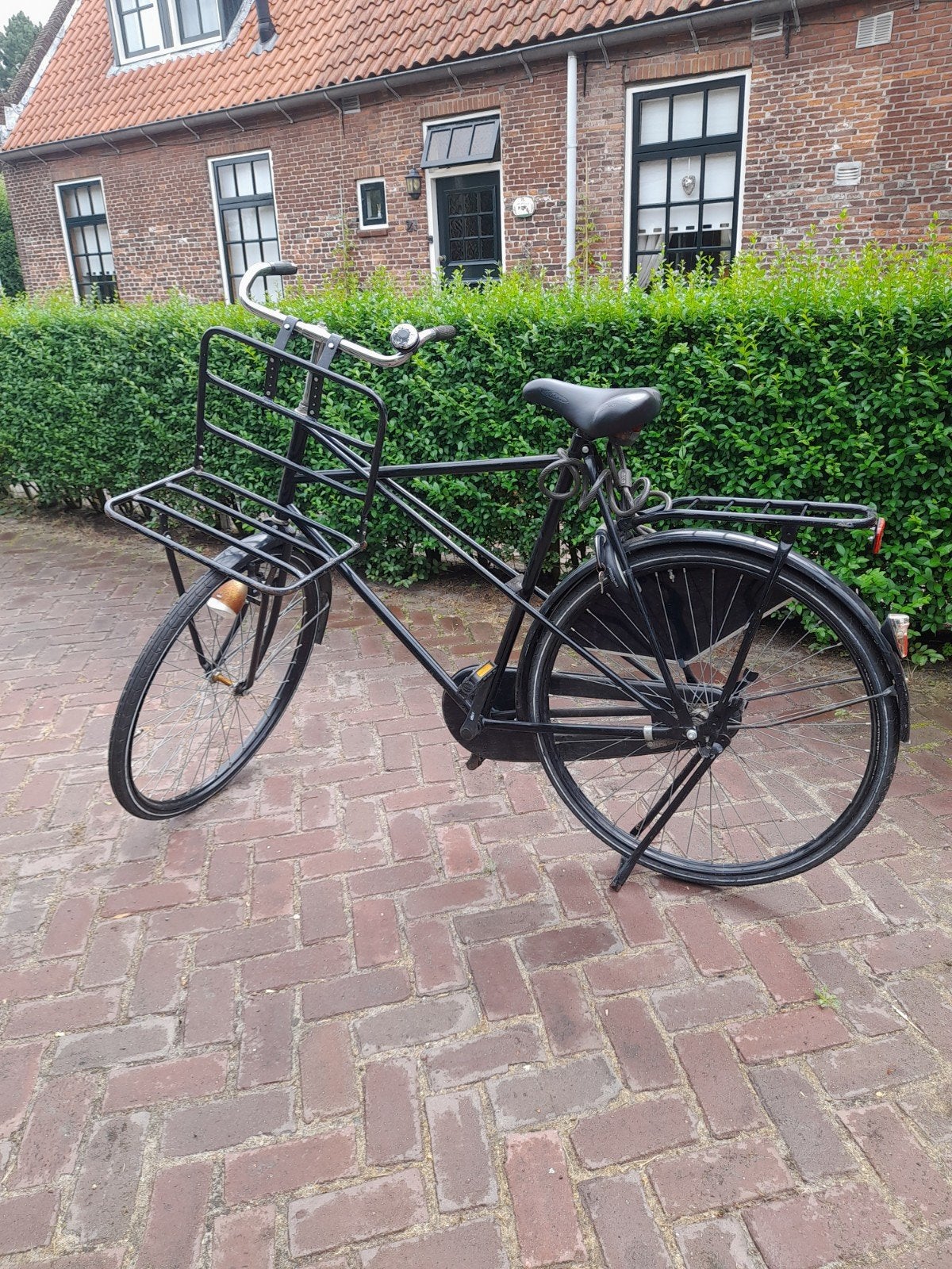 Zwarte transportfiets met voordrager, Terugtraprem, Gebruikt, 56 cm of meer, Ophalen