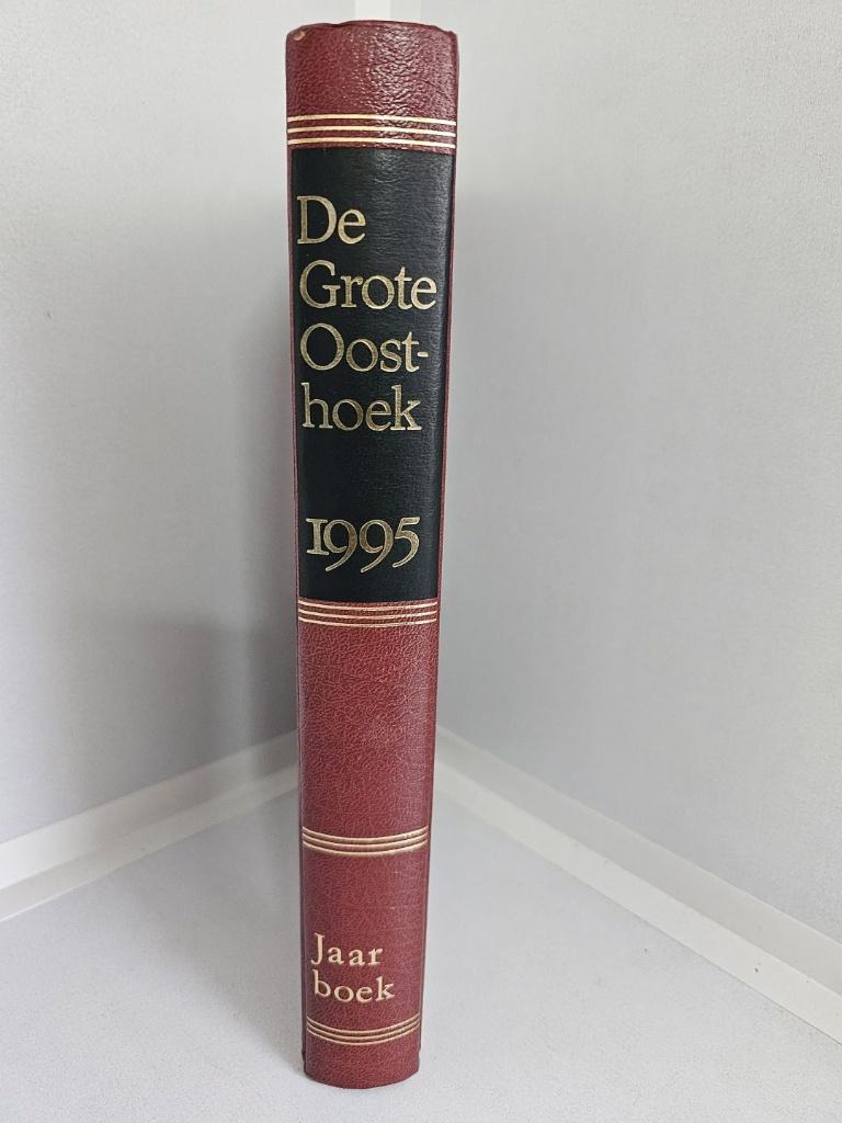 Jaarboek De Grote Oosthoek van het jaar 1995, Nieuw, Diverse auteurs, Ophalen of Verzenden, Wereld