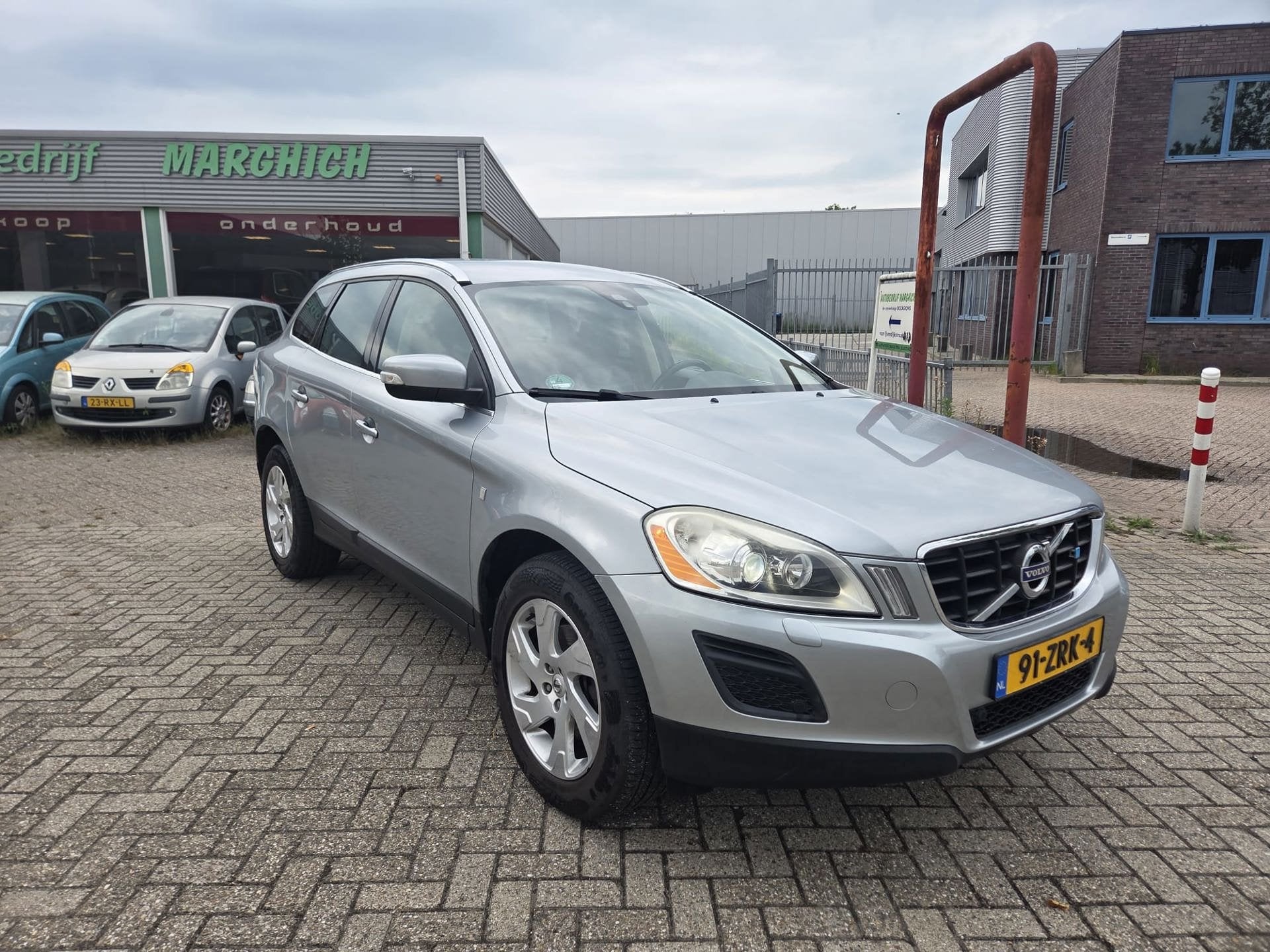Volvo XC60 2.0 D3 Ocean Race|NAP|PANO|PDC|, Voorwielaandrijving, Euro 5, 136 pk, Gebruikt