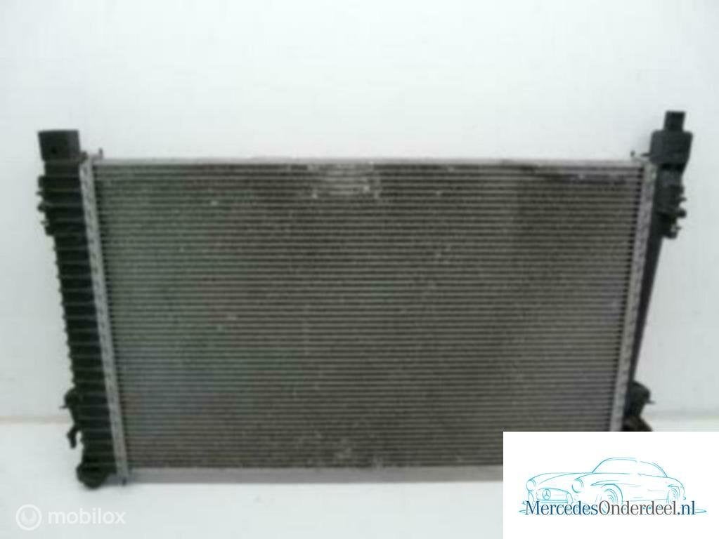 A2035000603 W203 S203 C-klasse Radiator Radiateur, Gebruikt, Ophalen of Verzenden