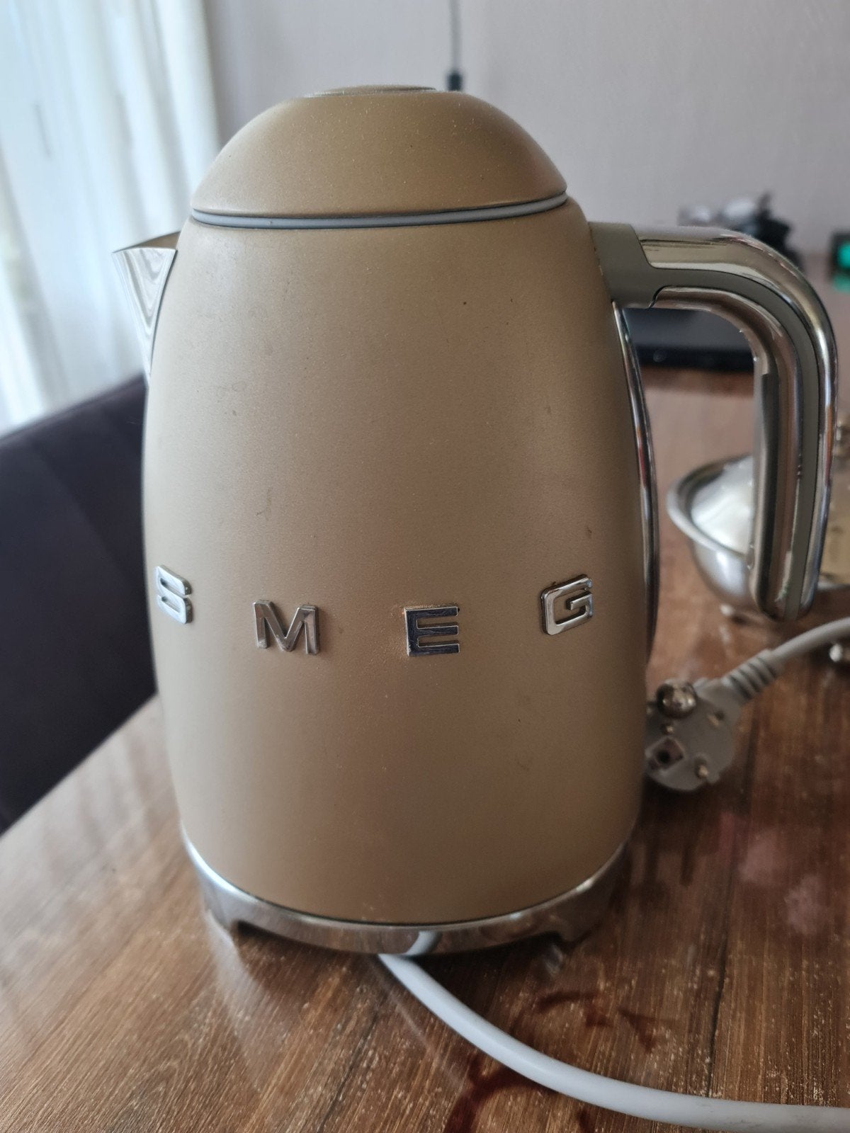 Smeg waterkoker, Witgoed en Apparatuur, Waterkokers, 1 tot 2 liter, Ophalen of Verzenden, Gebruikt