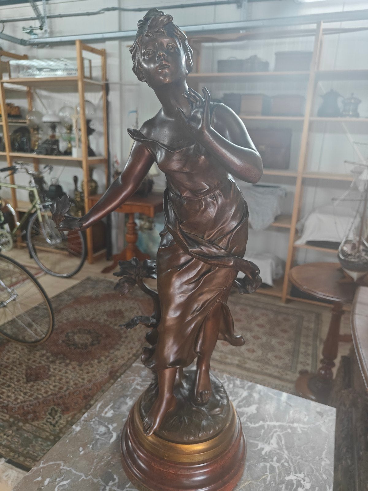 Antiek beeld legering Godin van het bos, Ophalen, 50 - 100 cm, Op sokkel, Beeld