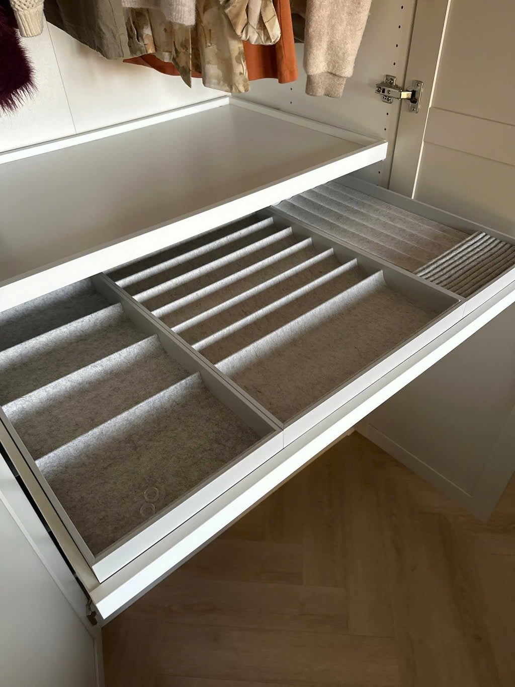 Uitrekbare plank ikea pax 100 x 58, Huis en Inrichting, Ophalen, 50 tot 100 cm, Zo goed als nieuw, Minder dan 100 cm