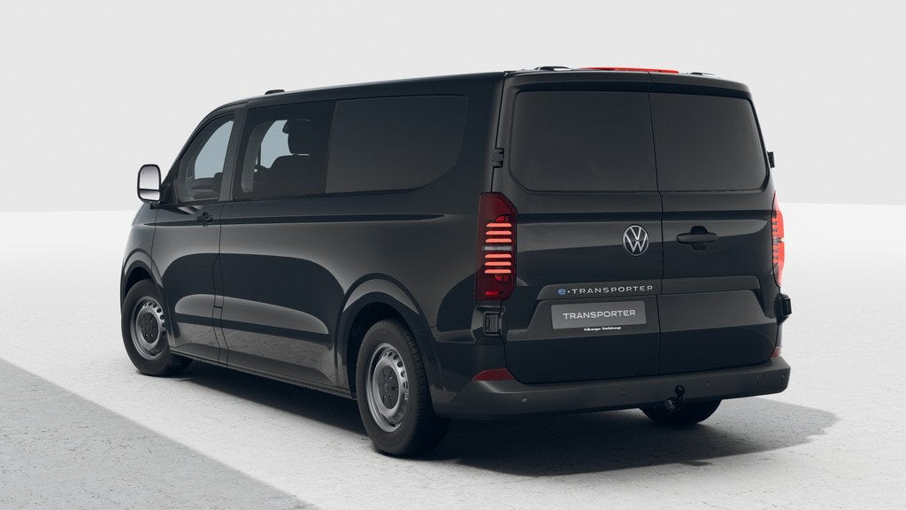 Volkswagen e-Transporter DC 32 L2H1 218pk 71 kWh | Trekhaak, Automaat, 12 maanden, Achterwielaandrijving, Zwart