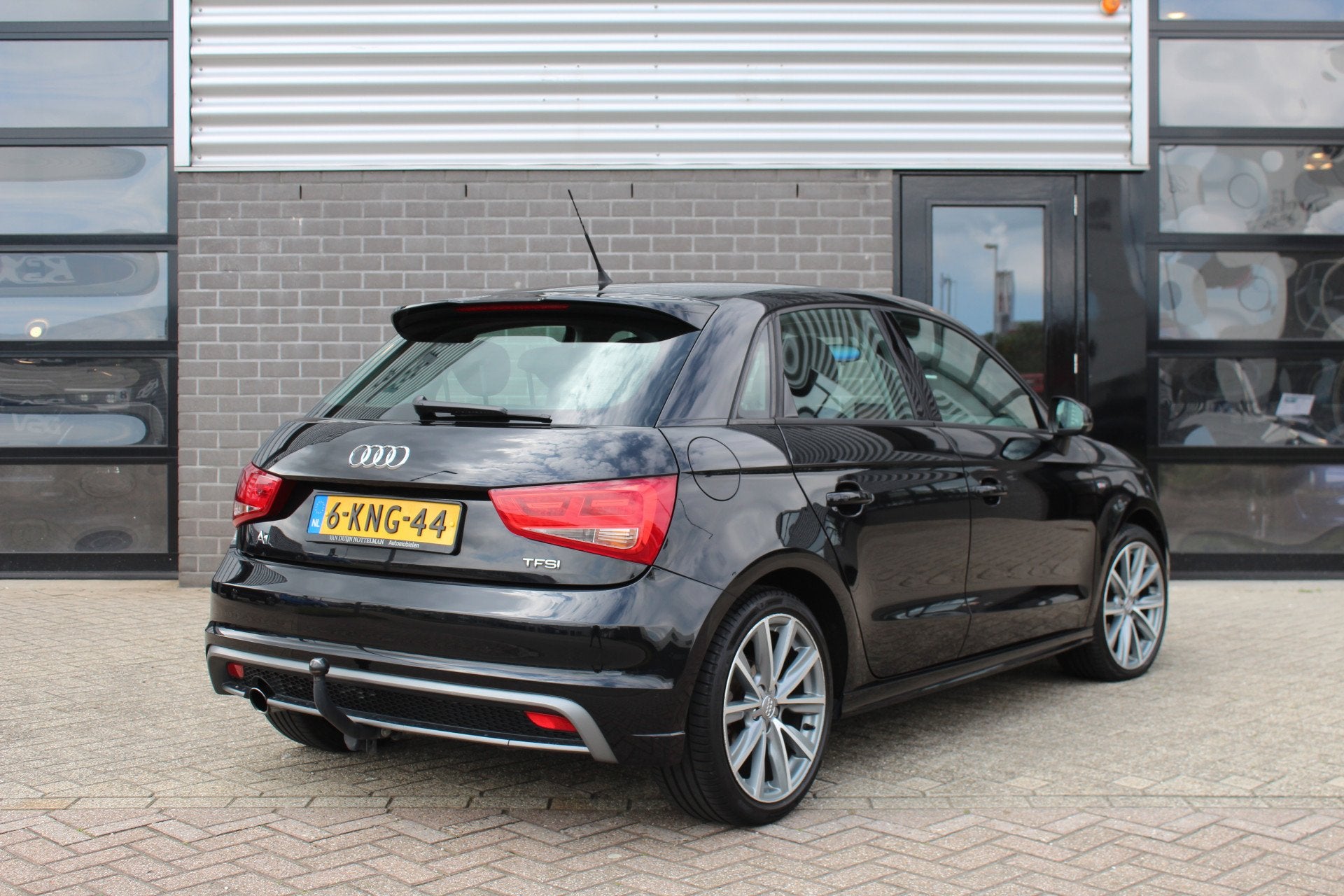 Audi A1 Sportback 1.2 TFSI Admired / S-Line / Leer / Led / N, Auto's, Voorwielaandrijving, 86 pk, Met garantie (alle), 4 stoelen