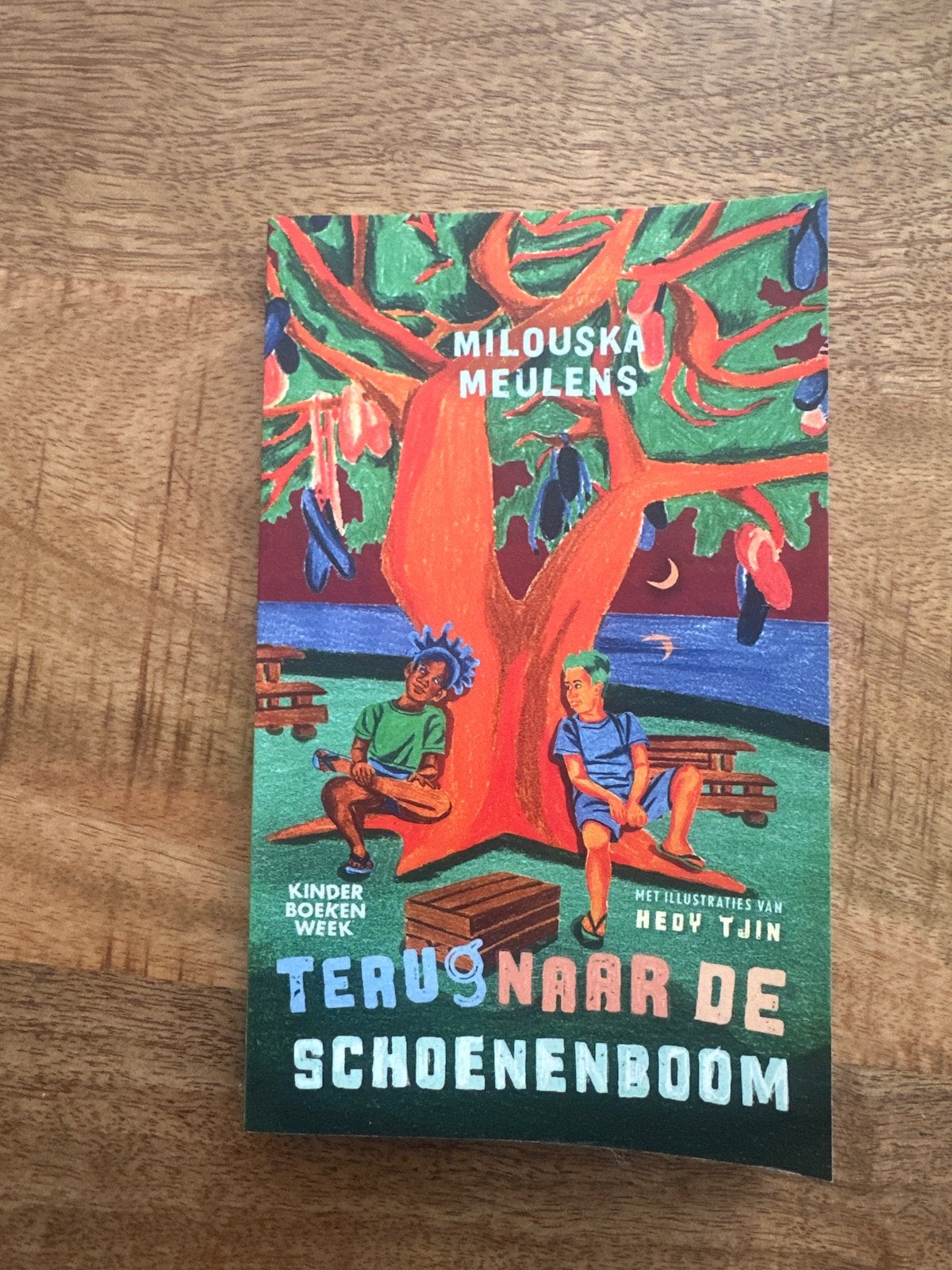 Gratis Hellendoorn kaartje bij aankoop van kinderboek, Ophalen of Verzenden, Zo goed als nieuw, Fictie algemeen