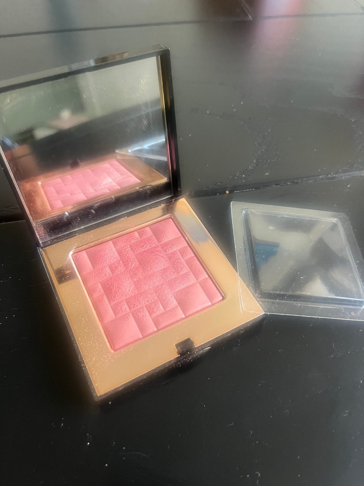 Bobbi Brown sunset glow, Wangen, Overige kleuren, Ophalen of Verzenden, Zo goed als nieuw