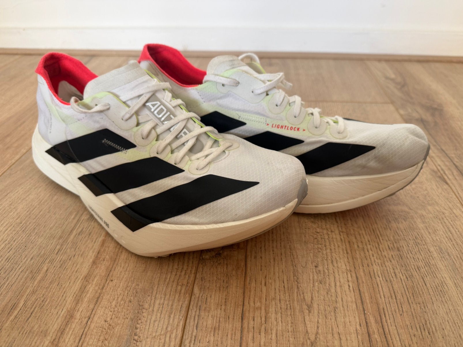 Adidas Adizero Adios Pro 4 - Maat 46 - 115km in gelopen, Ophalen of Verzenden, Zo goed als nieuw, Hardloopschoenen, Adidas