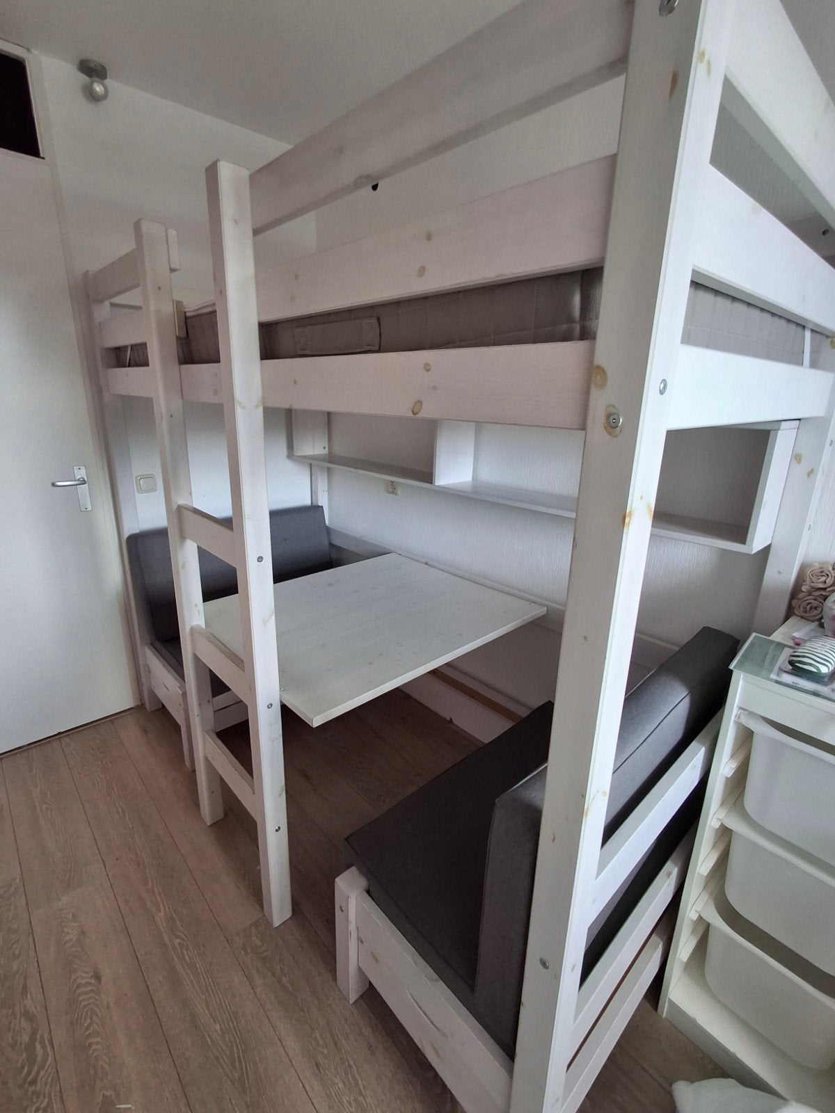 Stevig houten hoogslaper/bed met bureau en opbergruimte, Ophalen, Gebruikt, Hoogslaper, De gouden ploeg