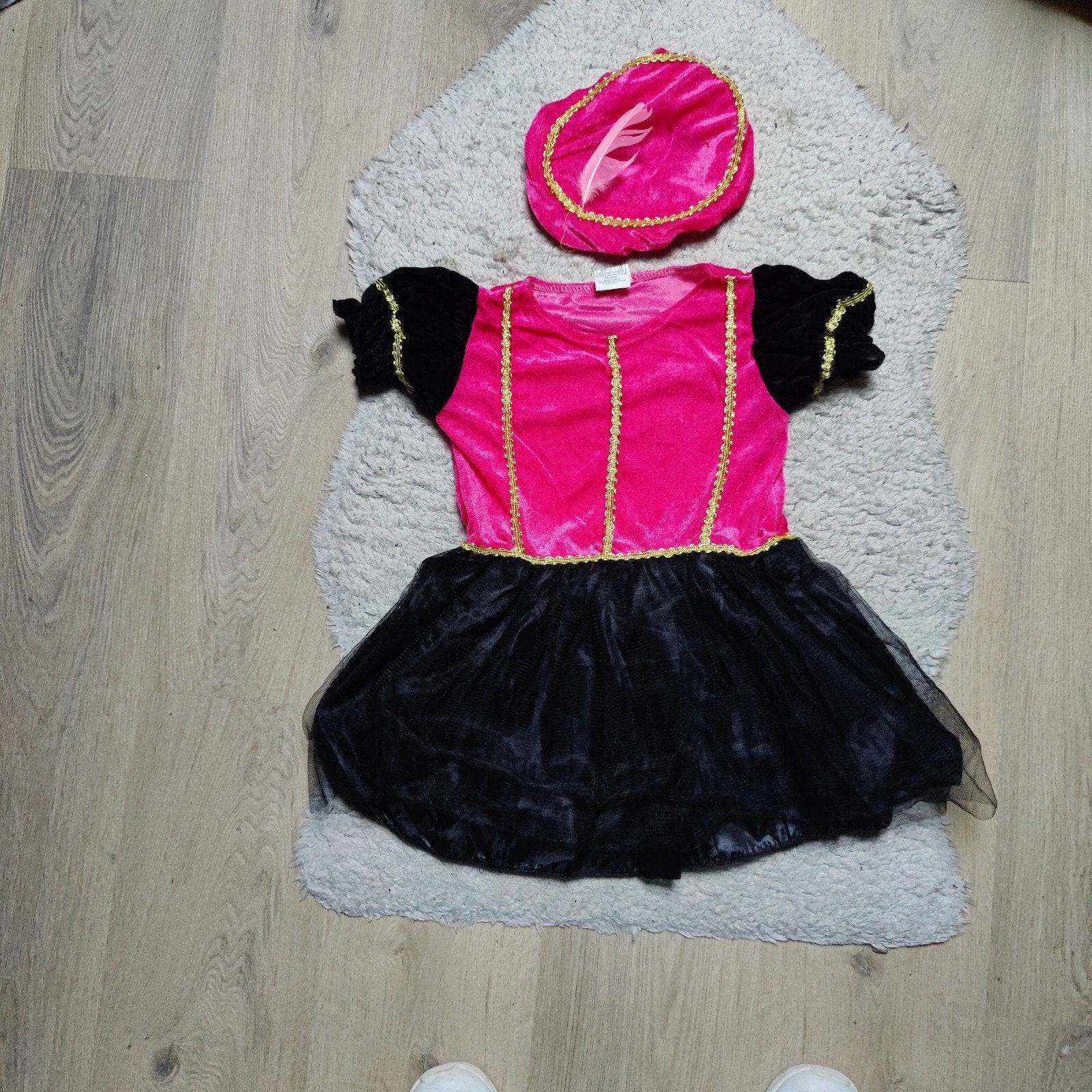 Nieuwe Pietenjurk voor meisjes 4-6 jaar, Ophalen of Verzenden, Nieuw