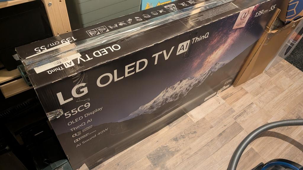 LG OLED55C9PLA 55 inch 4K OLED TV, Ophalen, Zo goed als nieuw, 100 cm of meer, 4k (UHD)