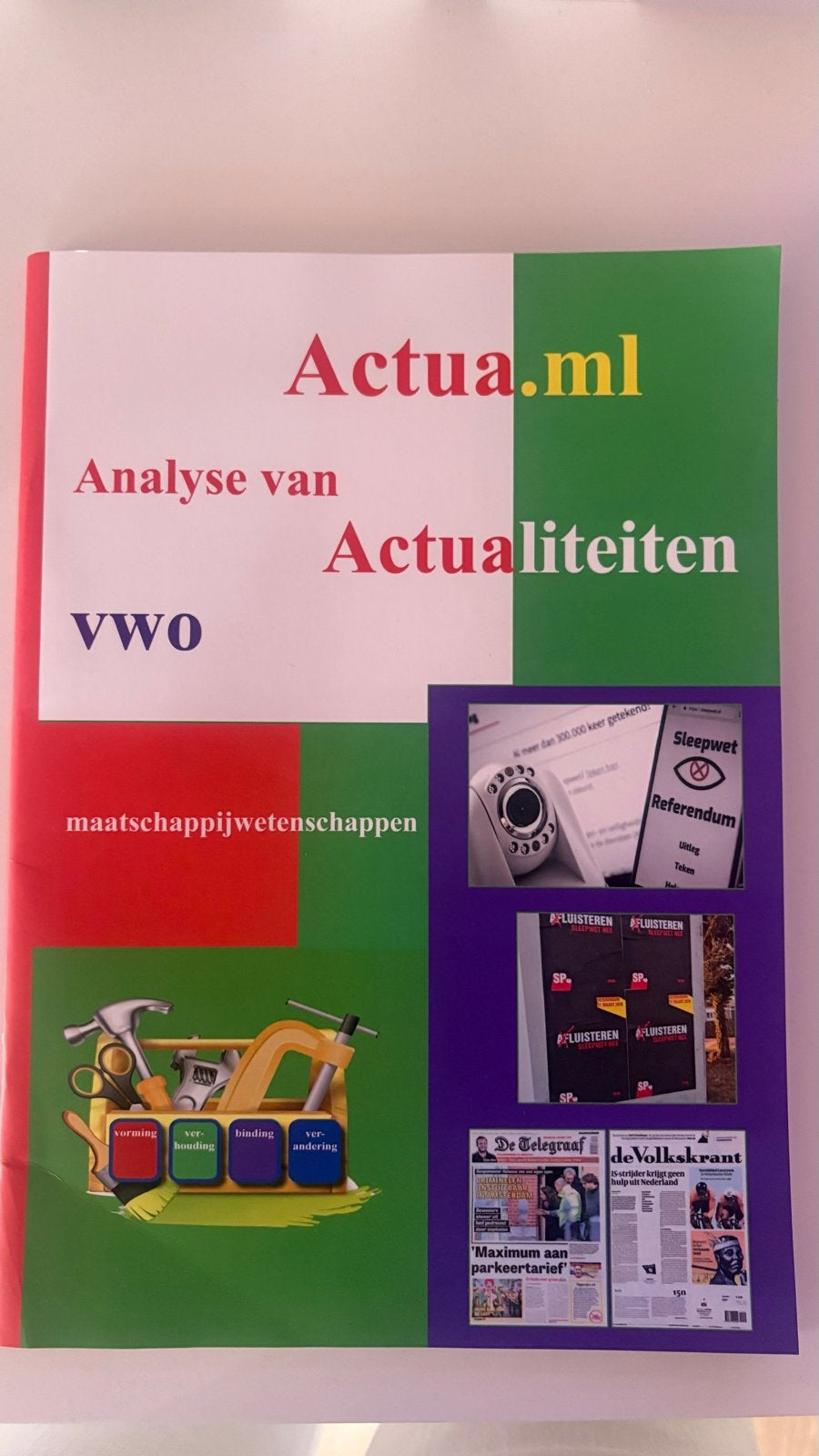Actua.ml Analyse van actualiteiten vwo maatschappijwetenscha, Boeken, Ophalen of Verzenden, Alpha, Nieuw