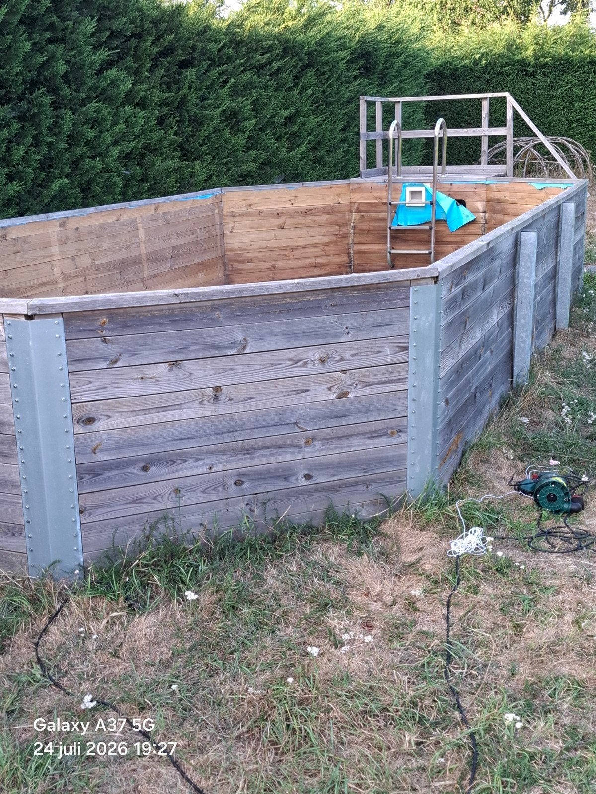Houten opzetzwembad in goede staat, excl. liner, Ophalen, Gebruikt, 80 tot 120 cm, 300 cm of meer
