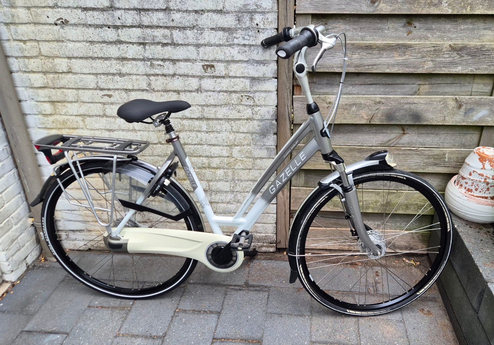 Nette gazelle dames fiets, 53 tot 56 cm, Ophalen, Zo goed als nieuw, Gazelle