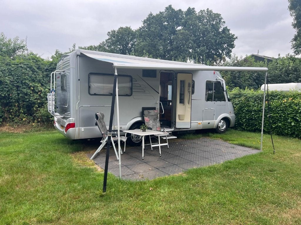 Hymer B654 SL in zeer goede staat, Caravans en Kamperen, Integraal, Ringverwarming, Particulier, Hymer