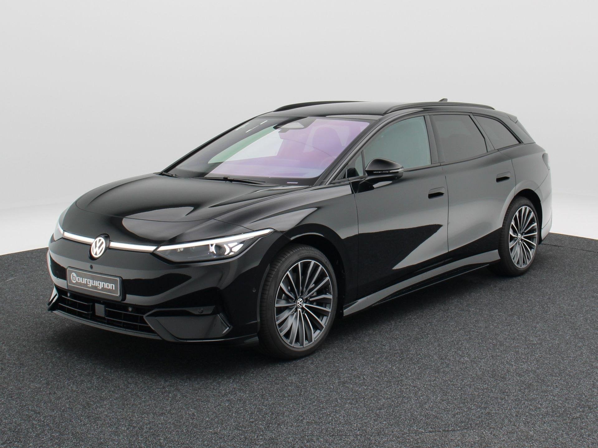 Volkswagen ID.7 Limited Edition Plus 86 kWh 286 PK | Trekhaa, 681 km, Achterwielaandrijving, Zwart, 2135 kg