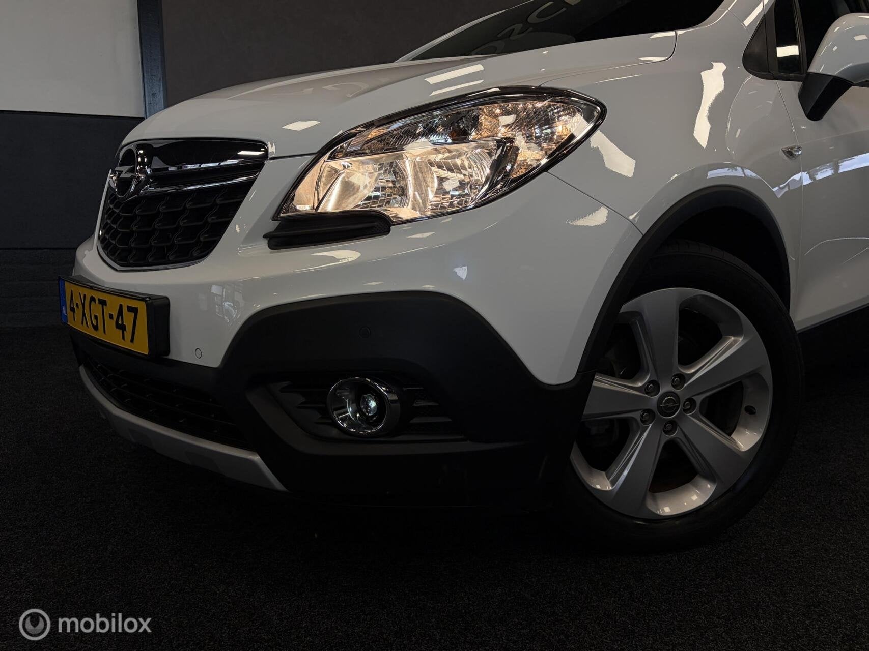 Opel Mokka 1.4 T Edition CLIMA / CRUISE / TR.HAAK / NAVI / L, Auto's, Voorwielaandrijving, Euro 5, Stof, Gebruikt