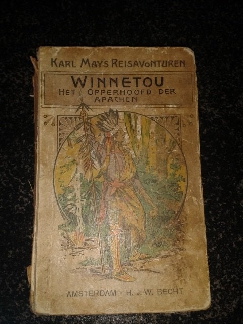 Antiek boek 423 Blz Winnetou, Ophalen