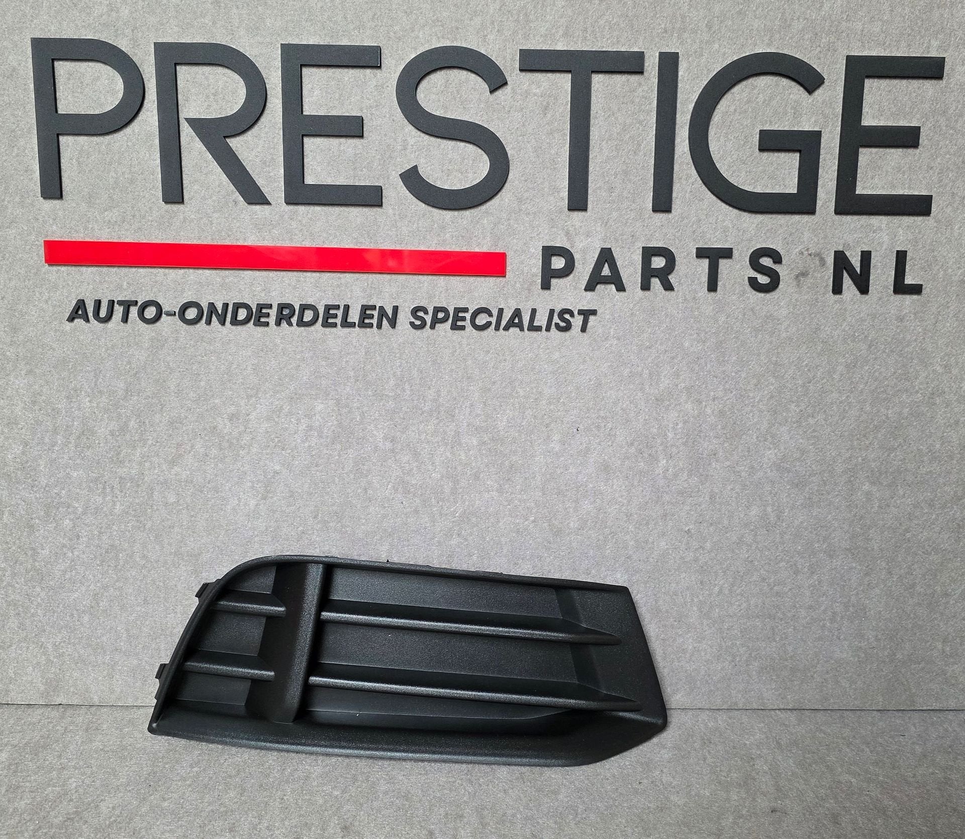 Bumper Rooster Audi A3 8V Facelift Rechts Sedan / Limousine, -, Voor, Nieuw, Ophalen of Verzenden