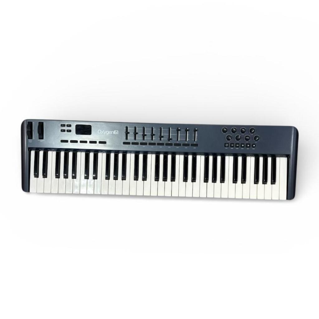 M-Audio Oxygen 61 Midi Controller | Incl. Garantie, Muziek en Instrumenten, Midi-apparatuur, Gebruikt