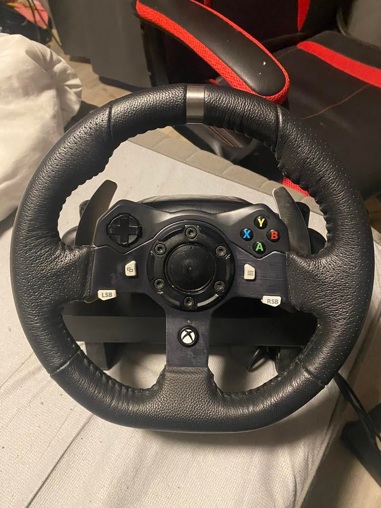Logitech g29 stuur + pedalen, Spelcomputers en Games, Spelcomputers | Xbox | Accessoires, Ophalen, Gebruikt, Stuurtje of Sportattribuut